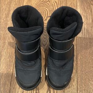 Sorel Black Winter Boots with Velcro Closure